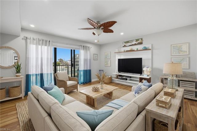 100 E Ocean View Ave Apt 210, Norfolk, VA 23503