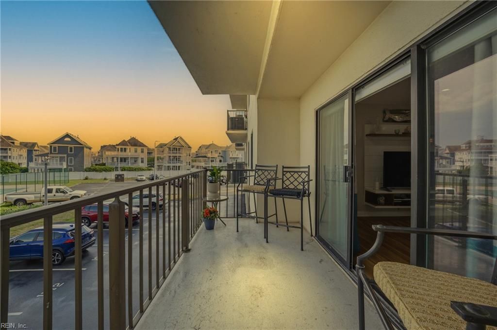 100 E Ocean View Ave Apt 210, Norfolk, VA 23503
