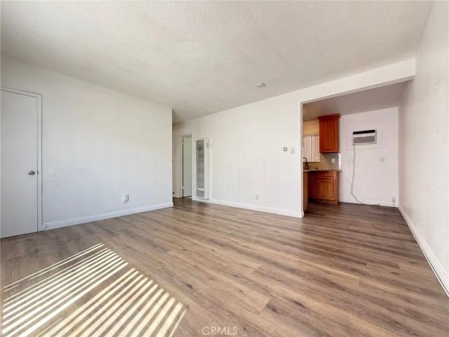 5152 San Bernardino, Montclair, CA 91763