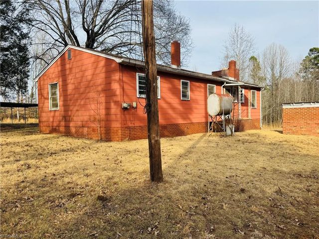 138 Glenn Williams Drive, Randleman, NC 27317