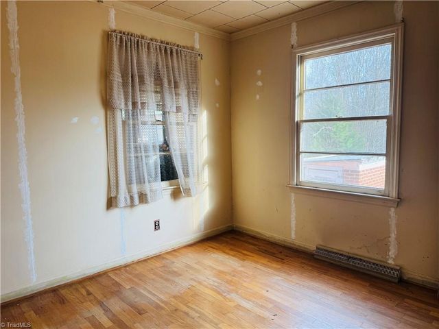 138 Glenn Williams Drive, Randleman, NC 27317