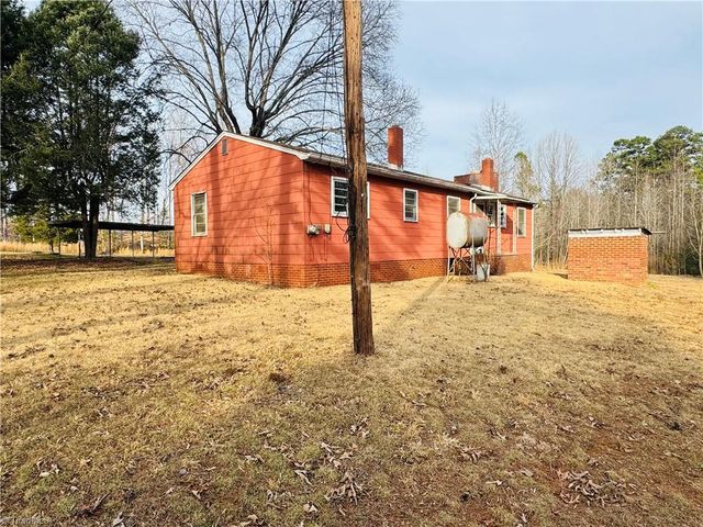 138 Glenn Williams Drive, Randleman, NC 27317