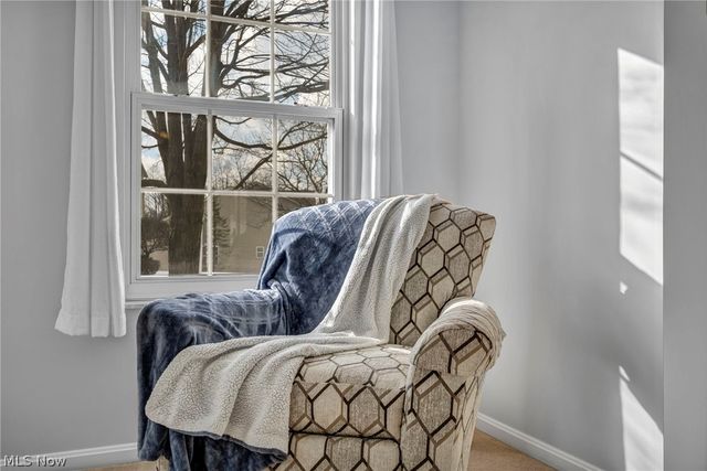 8319 Robinwood Terrace, Macedonia, OH 44056