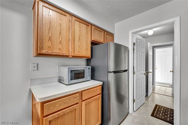 8319 Robinwood Terrace, Macedonia, OH 44056