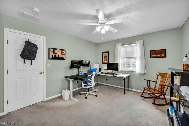 8319 Robinwood Terrace, Macedonia, OH 44056