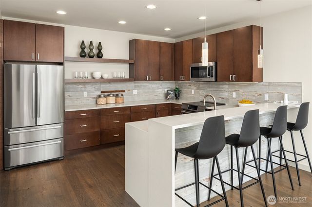 8509 Burke Avenue N, Seattle, WA 98103