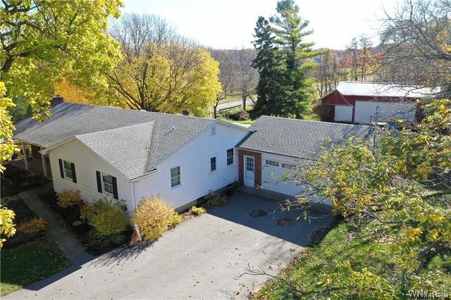 3538 Drake Street Road, Oakfield, NY 14125