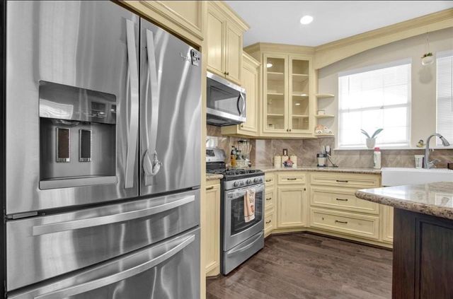 390 County Road 4871, Dayton, TX 77535