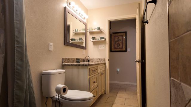 390 County Road 4871, Dayton, TX 77535