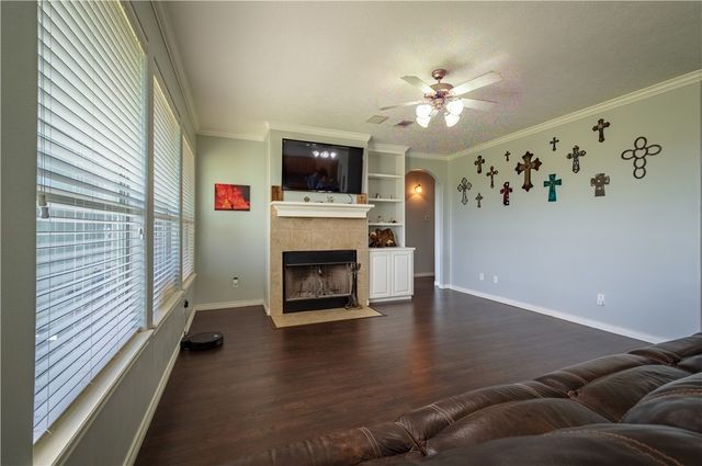 3 Meadows Drive, Hilltop Lakes, TX 77871