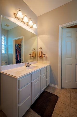 3 Meadows Drive, Hilltop Lakes, TX 77871
