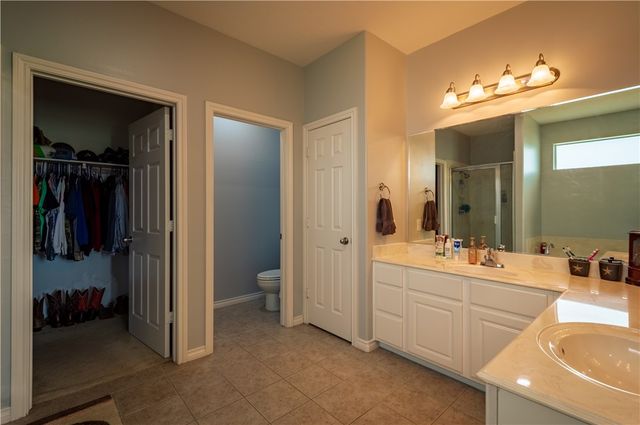 3 Meadows Drive, Hilltop Lakes, TX 77871