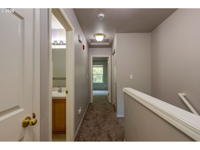 778 E HIST COLUMBIA RIVER Hwy, Troutdale, OR 97060