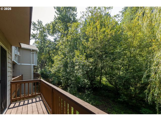 778 E HIST COLUMBIA RIVER Hwy, Troutdale, OR 97060