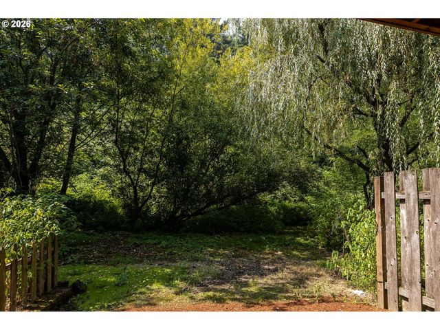778 E HIST COLUMBIA RIVER Hwy, Troutdale, OR 97060