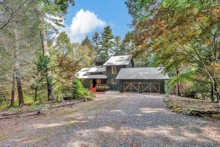 450 Flat Creek Circle, Blue Ridge, GA 30513