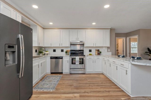 127 Kathy Road, Lake Charles, LA 70607