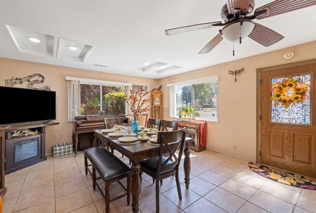 4948 Pasadena Ave, Sacramento, CA 95841