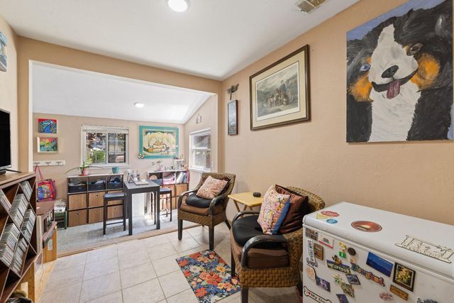 4948 Pasadena Ave, Sacramento, CA 95841