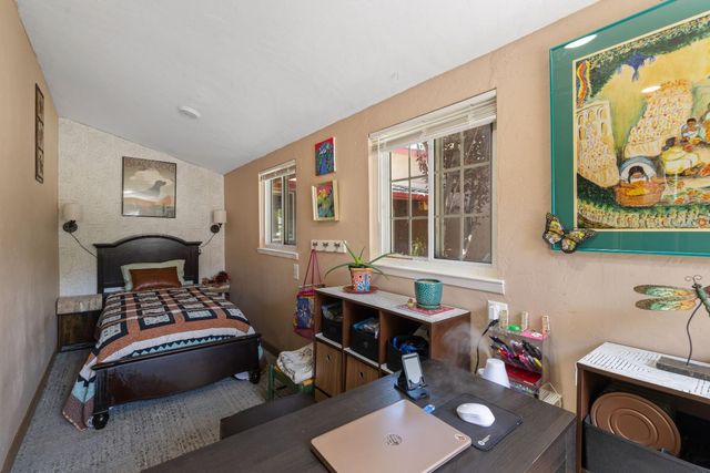 4948 Pasadena Ave, Sacramento, CA 95841