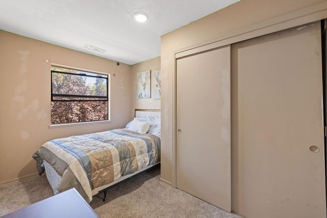 4948 Pasadena Ave, Sacramento, CA 95841