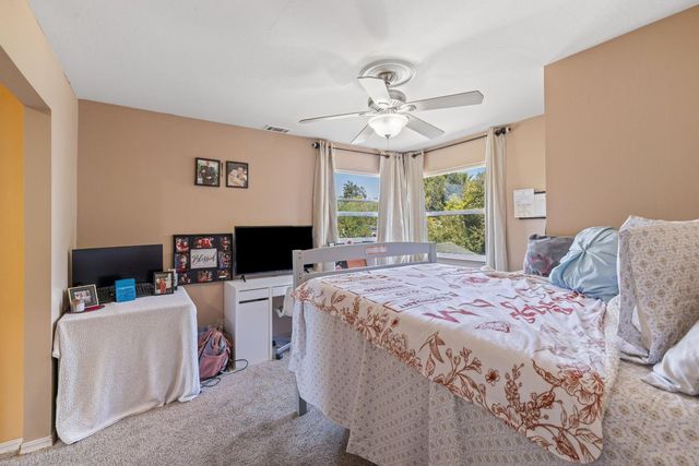 4948 Pasadena Ave, Sacramento, CA 95841