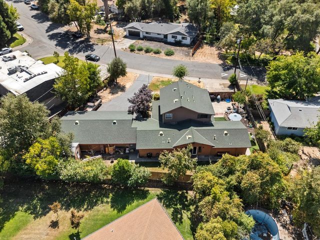 4948 Pasadena Ave, Sacramento, CA 95841