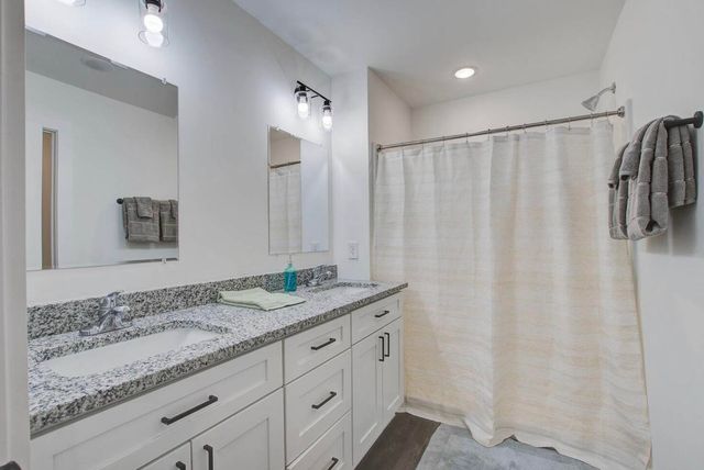 5742 Salvo Street 1, Hanahan, SC 29410