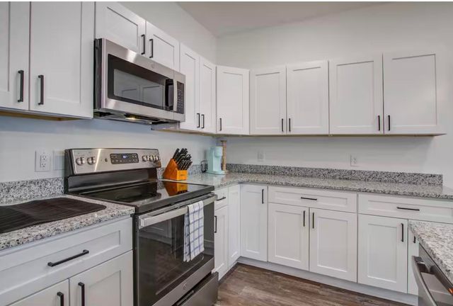 5742 Salvo Street 1, Hanahan, SC 29410