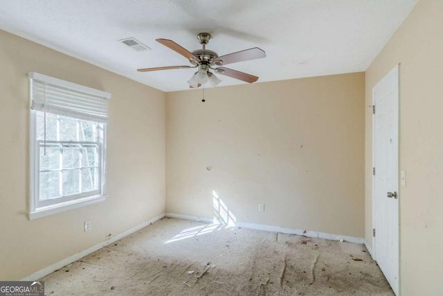 5362 Milieo Place SW, Lilburn, GA 30047