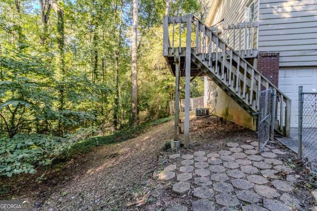 5362 Milieo Place SW, Lilburn, GA 30047