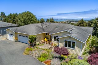 110 Barscape Lane, Humboldt Hill, CA 95503