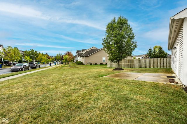 15270 Atkinson Drive, Noblesville, IN 46060