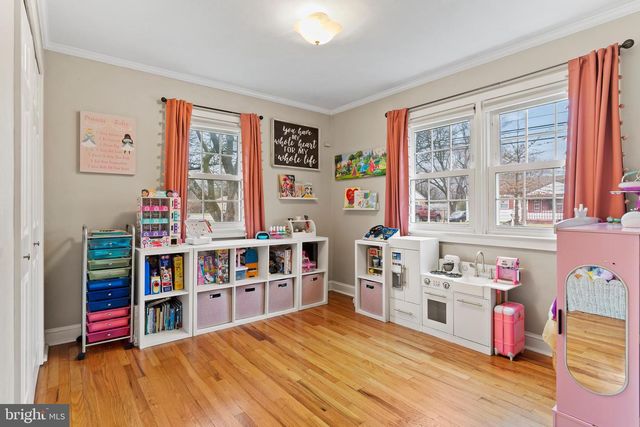 6507 JONESTOWN RD, Harrisburg, PA 17112