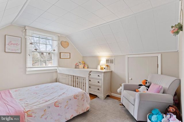 6507 JONESTOWN RD, Harrisburg, PA 17112