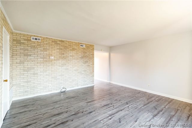 3080 Wooded Way, Jeffersonville, IN 47130