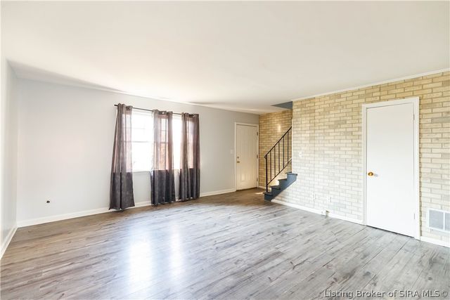 3080 Wooded Way, Jeffersonville, IN 47130