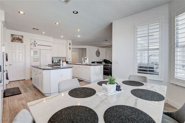 2496 Ram Crossing Way, Henderson, NV 89074