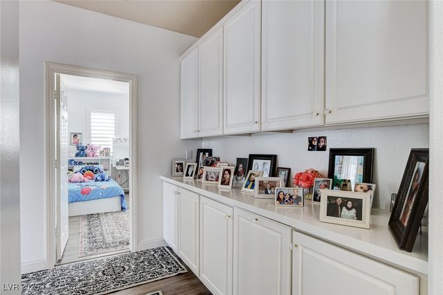 2496 Ram Crossing Way, Henderson, NV 89074