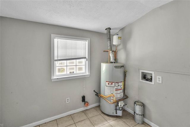 281 Valley Lake Drive, Stone Mountain, GA 30087
