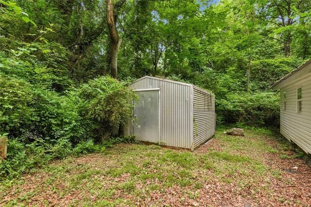 281 Valley Lake Drive, Stone Mountain, GA 30087
