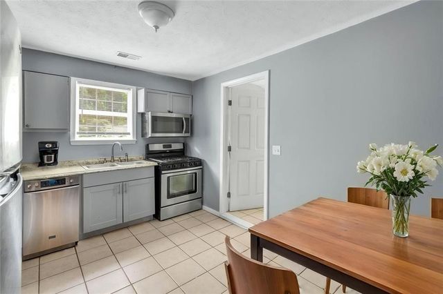 281 Valley Lake Drive, Stone Mountain, GA 30087