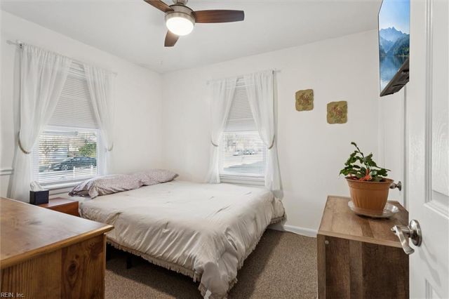 203 Hickory Hill Rd, Hampton, VA 23666