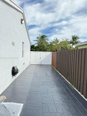 26728 SW 128th Ct, Homestead, FL 33032