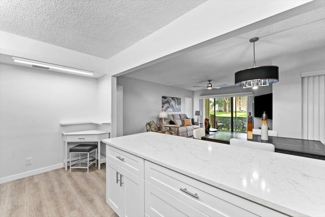 722 SUNNY PINE Way F1, Greenacres, FL 33415