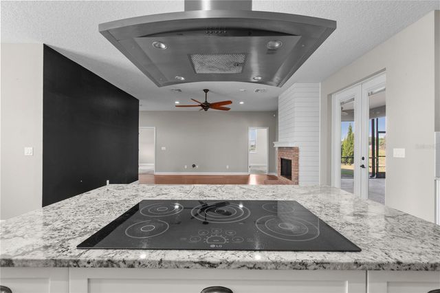 14805 US-301 N, Parrish, FL 34219