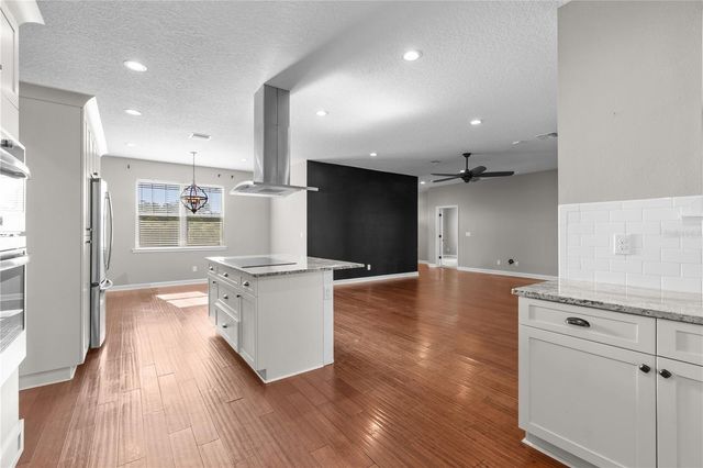 14805 US-301 N, Parrish, FL 34219