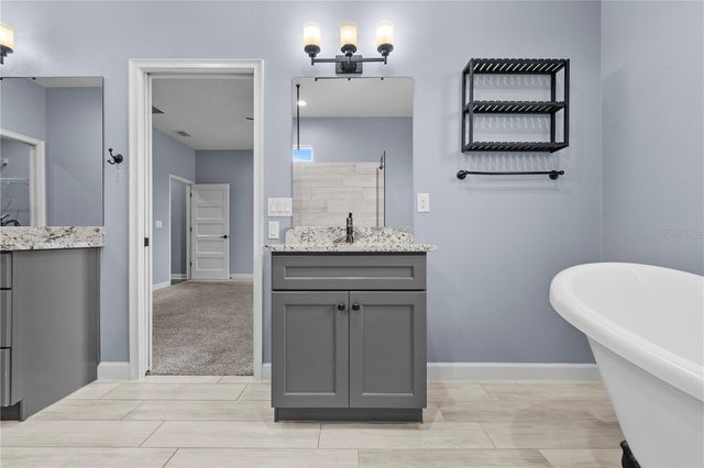 14805 US-301 N, Parrish, FL 34219