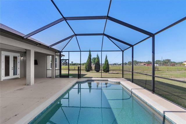 14805 US-301 N, Parrish, FL 34219