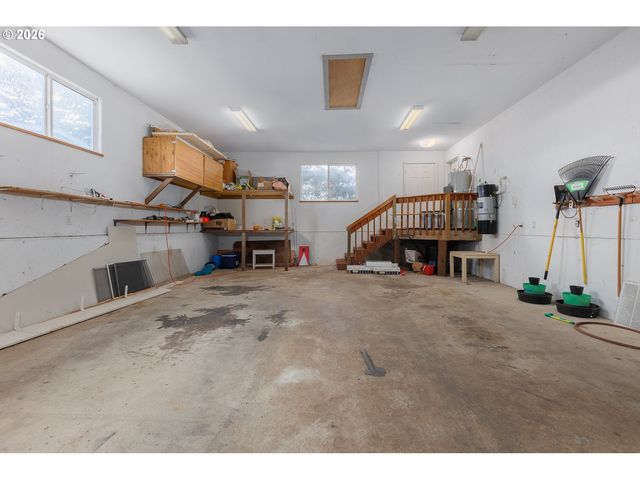 2340 S CRESTLINE Dr, Waldport, OR 97394